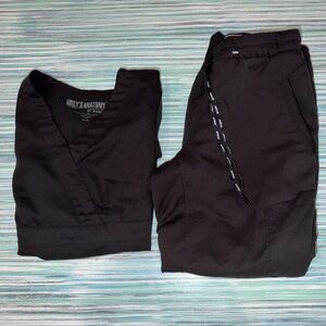 Black Jogger Scrub Set
